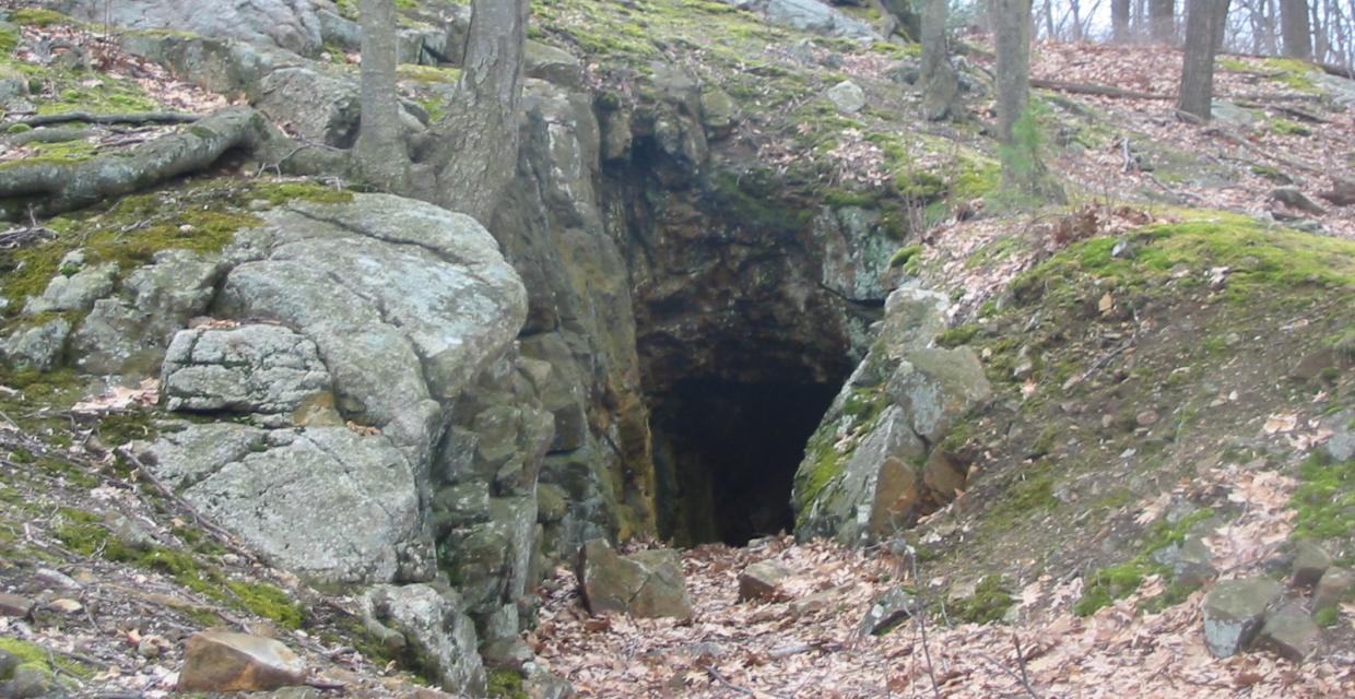 Entrance to the Lewis Mine - Photo by Daniel Chazin