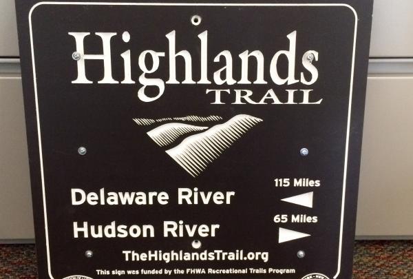 Highlands Trail Sign.